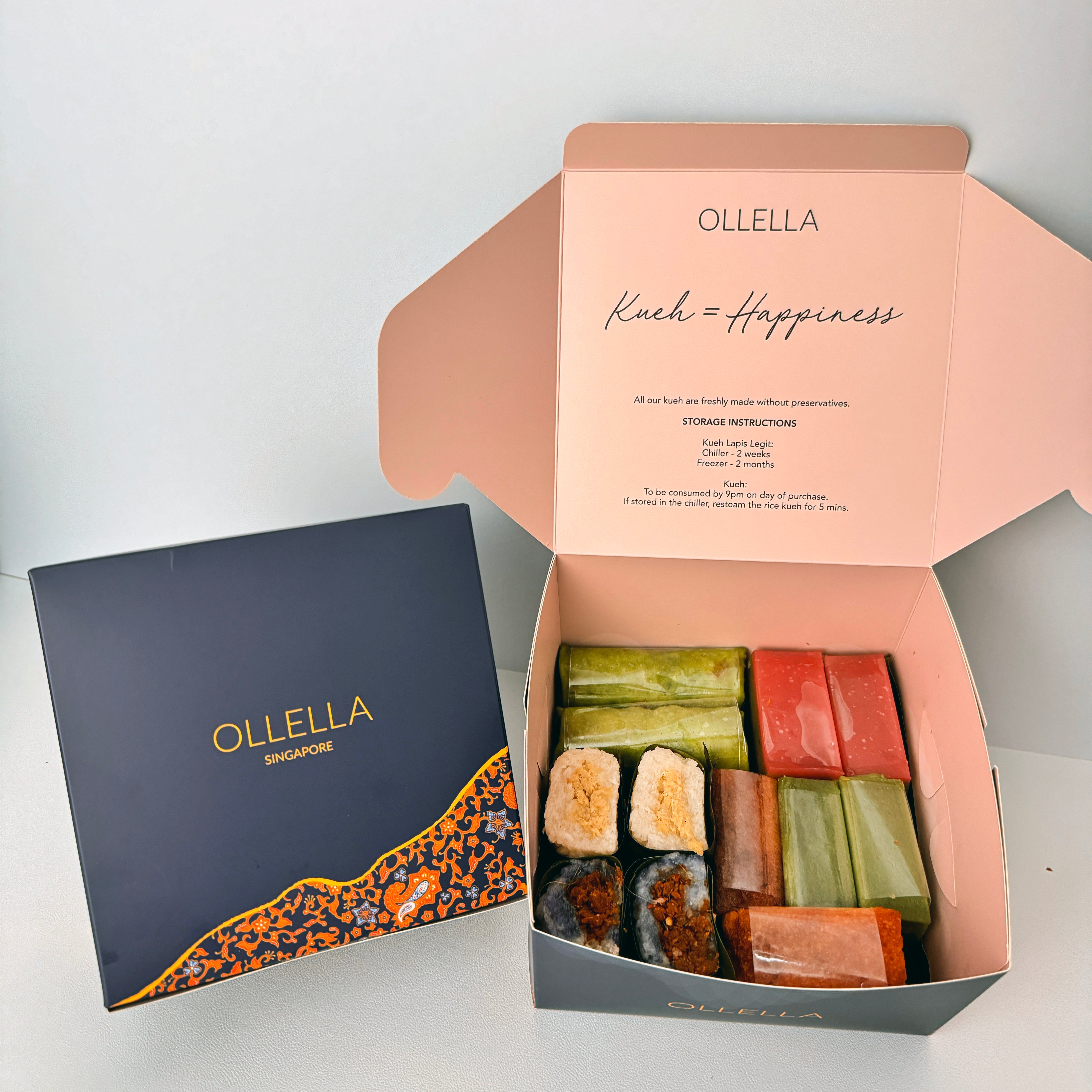 OLLELLA Kueh + Floral Bouquet in MaMa Jute Bag (10, 11, 12 May only)