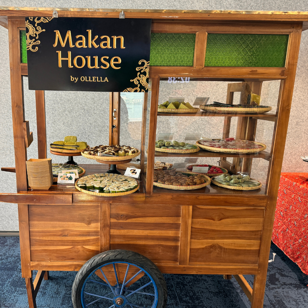 AUTHENTIC KUEH PUSHCART PACKAGE (60 pax)