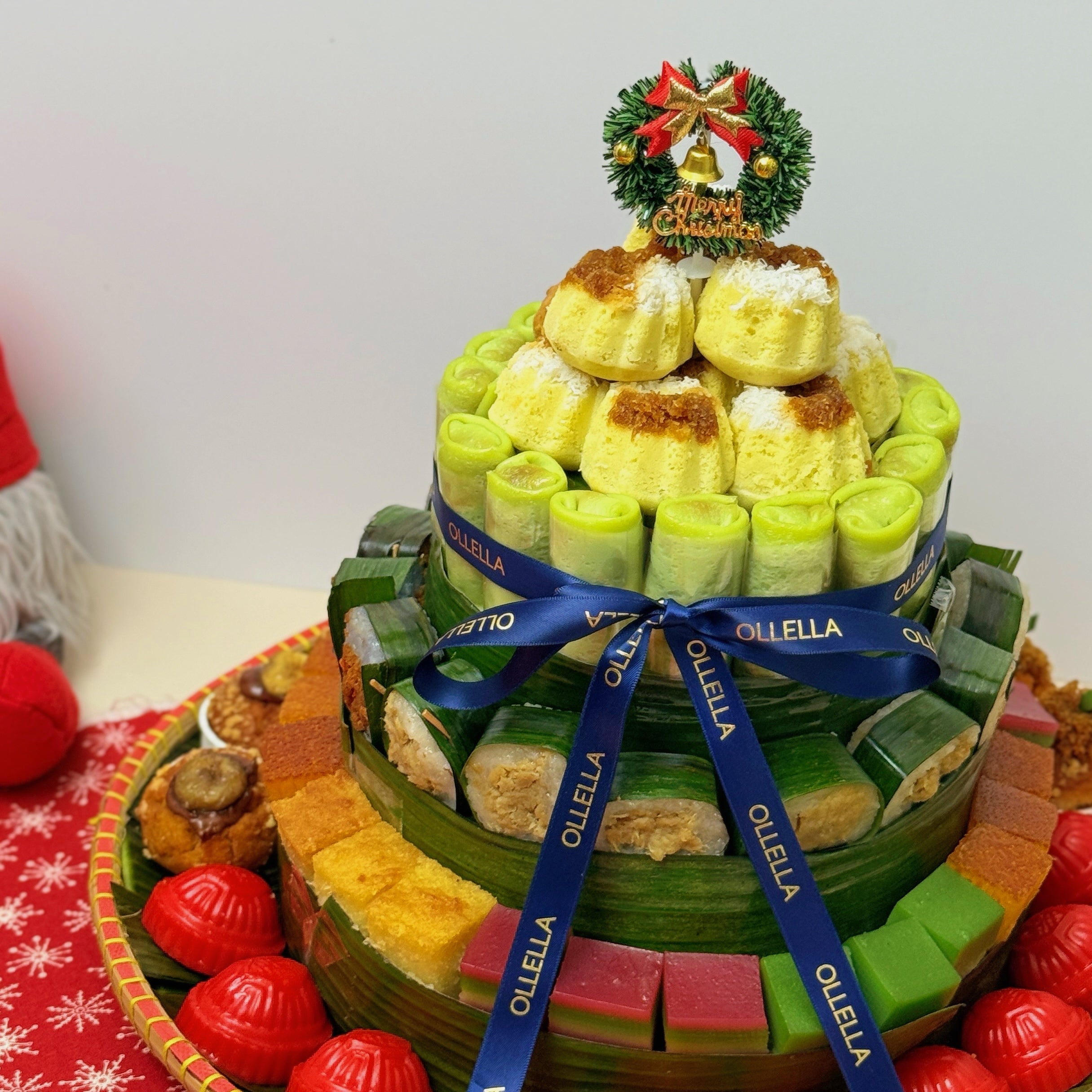 OLLELLA Christmas Kueh Tree (88pcs)